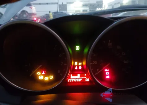 2010 Mazda Mazda3 I Touring z USA, uszkodzony, nr VIN JM1BL1SF2A1270463